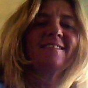 Meet your Posher, Val